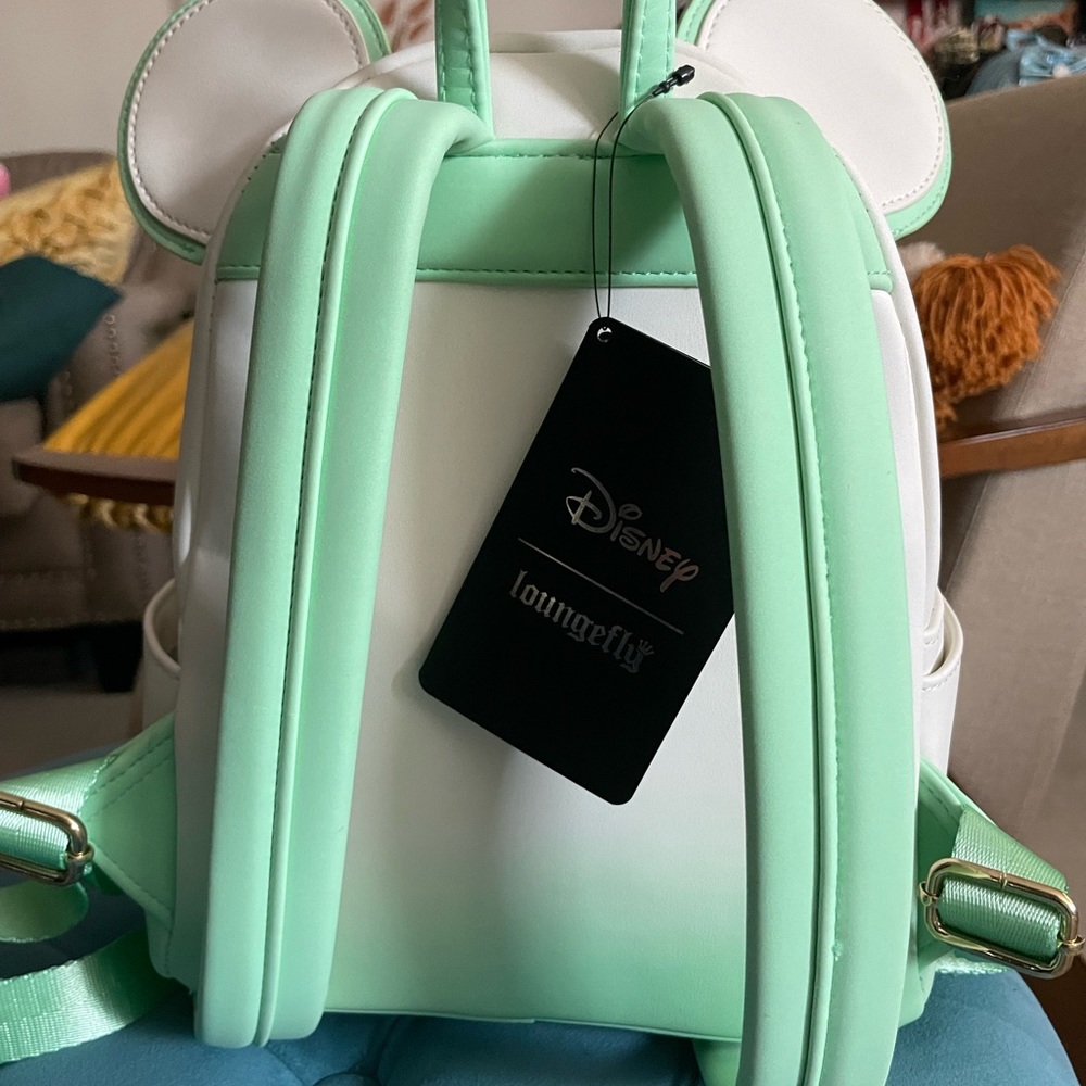 Spring Loungefly mini backpack - Picture 4 of 4